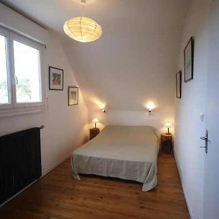 Saint-germain Bliss, Cleaning Included Feriehus *
